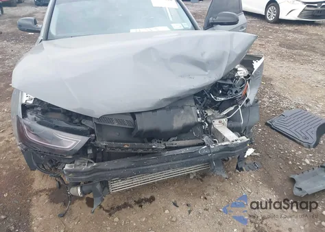 2013 Audi A4 2.0T Premium из США, поврежденный, VIN WAUBFAFLXDN015626